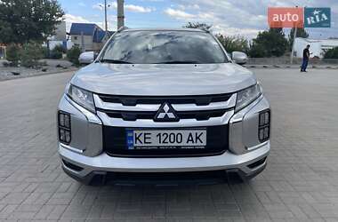 Внедорожник / Кроссовер Mitsubishi ASX 2021 в 