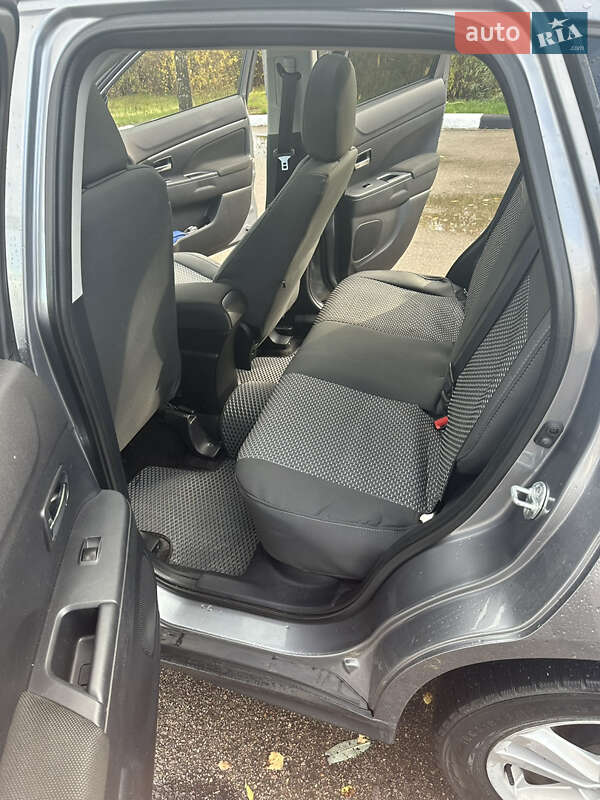 Внедорожник / Кроссовер Mitsubishi ASX 2011 в Овруче