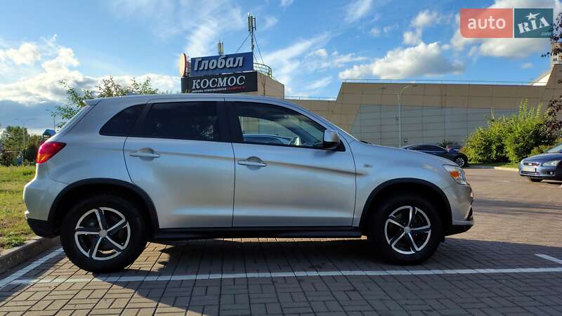 Внедорожник / Кроссовер Mitsubishi ASX 2019 в Киеве фото 5 Внедорожник / Кроссовер Mitsubishi ASX 2019 в Киеве