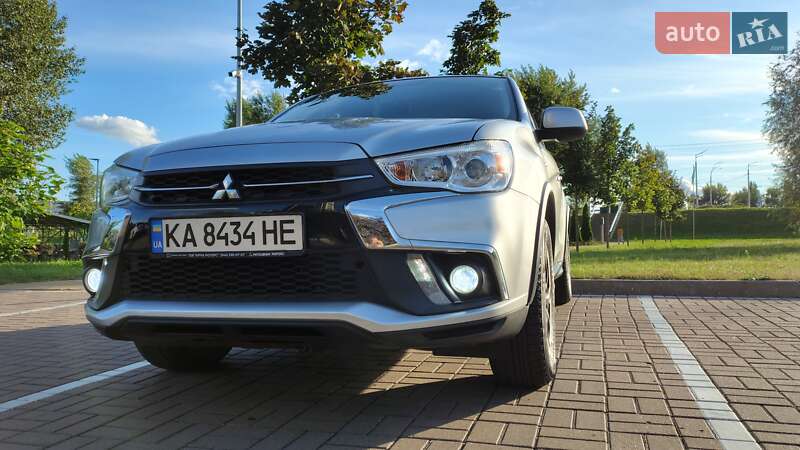 Внедорожник / Кроссовер Mitsubishi ASX 2019 в Киеве