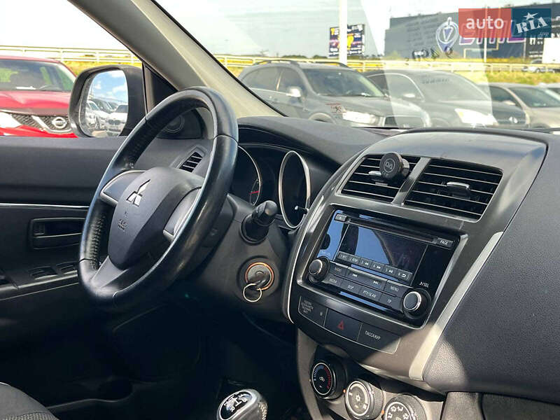Внедорожник / Кроссовер Mitsubishi ASX 2014 в Львове