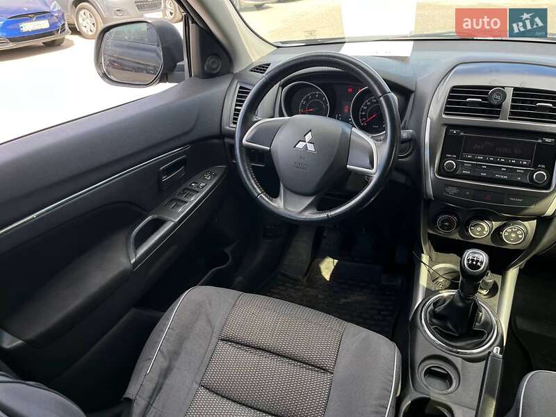 Внедорожник / Кроссовер Mitsubishi ASX 2014 в Львове