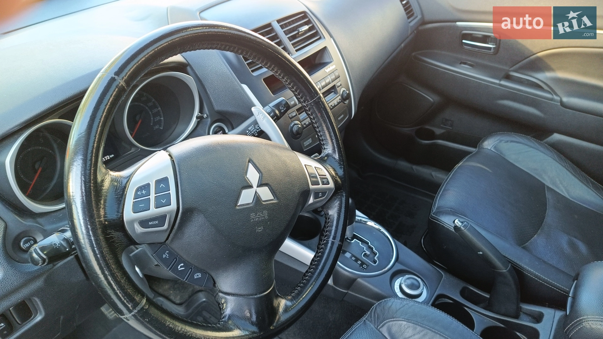 2011 Mitsubishi ASX - мініатюра 15