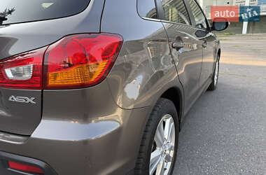 Внедорожник / Кроссовер Mitsubishi ASX 2011 в 