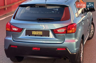 Внедорожник / Кроссовер Mitsubishi ASX 2010 в 