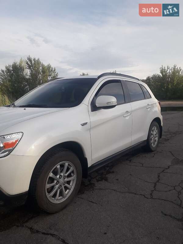 Внедорожник / Кроссовер Mitsubishi ASX 2011 в Павлограде