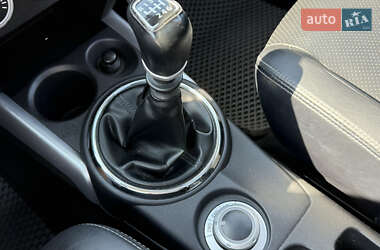 Внедорожник / Кроссовер Mitsubishi ASX 2010 в 
