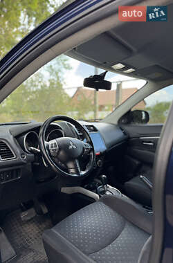 Внедорожник / Кроссовер Mitsubishi ASX 2010 в 