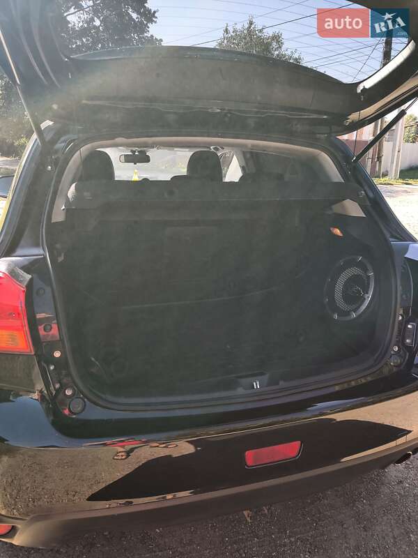 Внедорожник / Кроссовер Mitsubishi ASX 2013 в Сумах