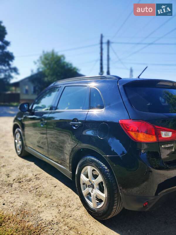 Внедорожник / Кроссовер Mitsubishi ASX 2013 в Сумах