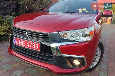Внедорожник / Кроссовер Mitsubishi ASX 2017 в 