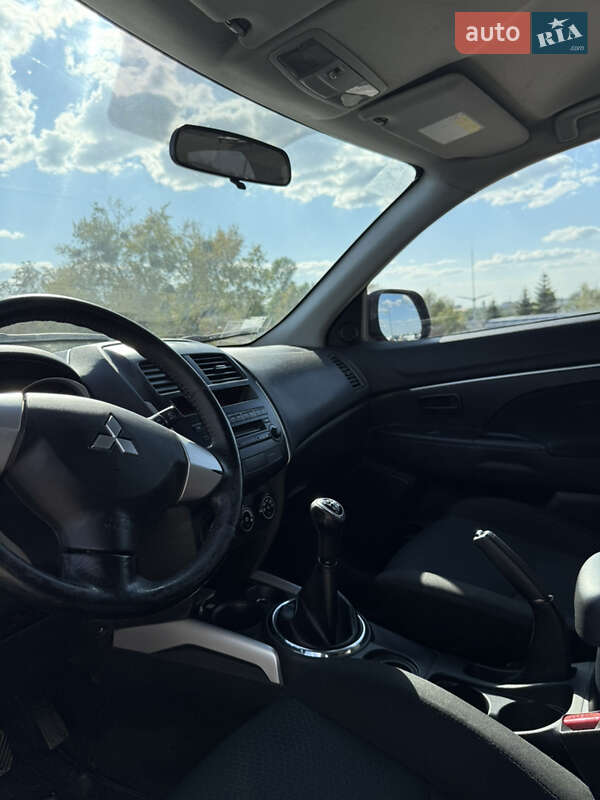 Позашляховик / Кросовер Mitsubishi ASX 2012 в Харкові