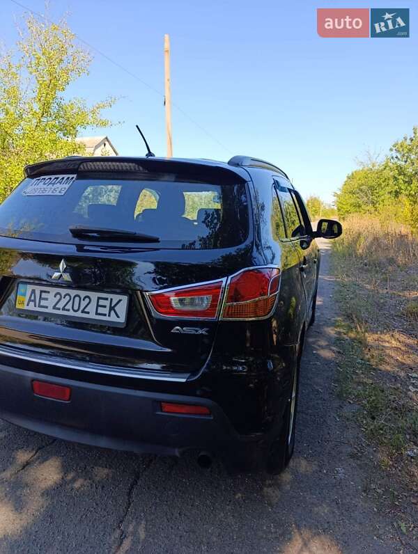 Внедорожник / Кроссовер Mitsubishi ASX 2011 в Новомосковске