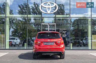 Внедорожник / Кроссовер Mitsubishi ASX 2014 в 