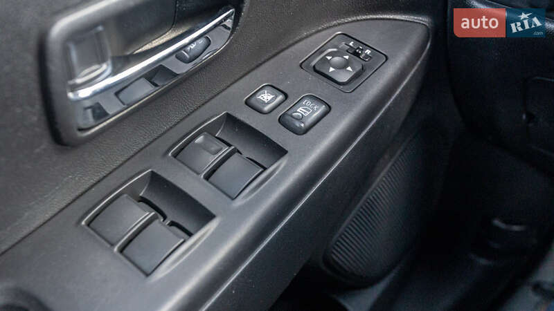 Внедорожник / Кроссовер Mitsubishi ASX 2014 в Днепре