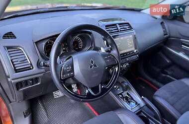 Внедорожник / Кроссовер Mitsubishi ASX 2021 в 