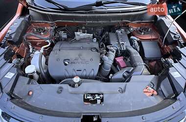 Внедорожник / Кроссовер Mitsubishi ASX 2021 в 