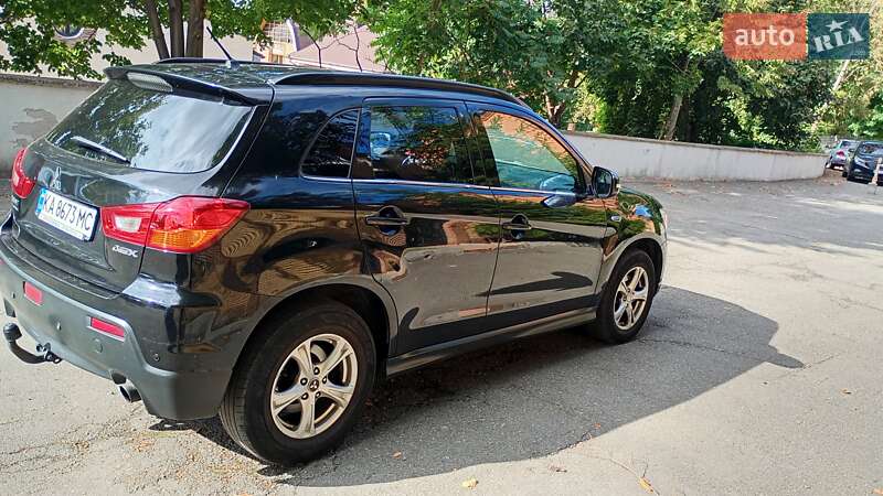 Внедорожник / Кроссовер Mitsubishi ASX 2010 в Киеве