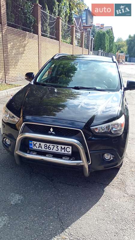 Внедорожник / Кроссовер Mitsubishi ASX 2010 в Киеве