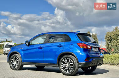 Внедорожник / Кроссовер Mitsubishi ASX 2018 в Каменец-Подольском