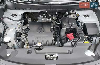 Внедорожник / Кроссовер Mitsubishi ASX 2022 в 