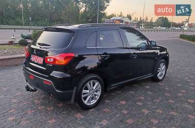 Внедорожник / Кроссовер Mitsubishi ASX 2011 в 