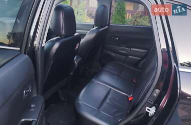 Внедорожник / Кроссовер Mitsubishi ASX 2011 в 
