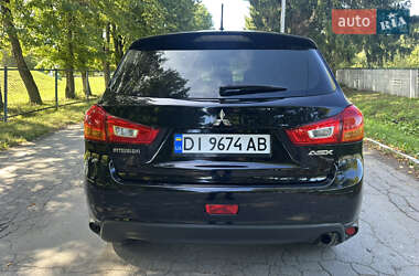 Внедорожник / Кроссовер Mitsubishi ASX 2015 в 