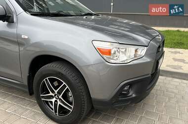 Внедорожник / Кроссовер Mitsubishi ASX 2012 в 