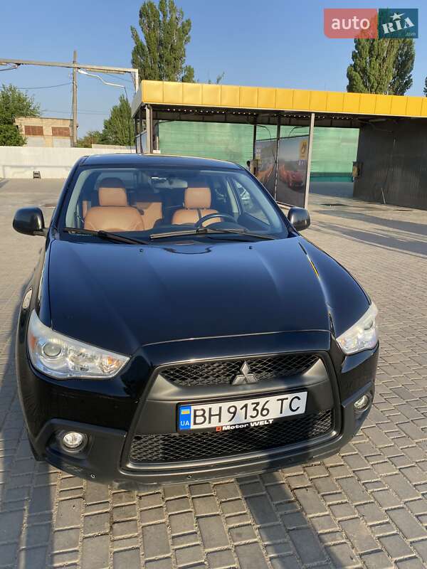 Внедорожник / Кроссовер Mitsubishi ASX 2011 в Одессе