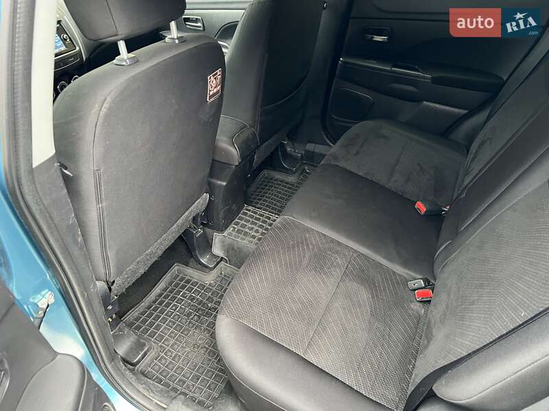 Внедорожник / Кроссовер Mitsubishi ASX 2013 в Харькове