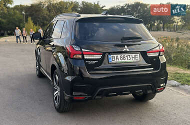 Внедорожник / Кроссовер Mitsubishi ASX 2023 в 