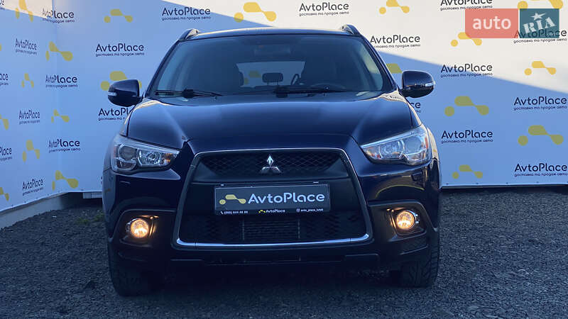 Внедорожник / Кроссовер Mitsubishi ASX 2010 в Луцке