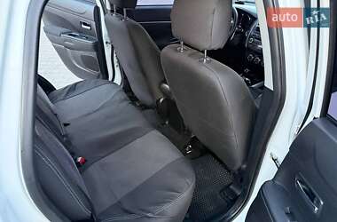 Внедорожник / Кроссовер Mitsubishi ASX 2011 в 