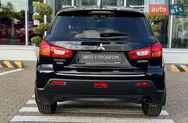 Внедорожник / Кроссовер Mitsubishi ASX 2012 в 