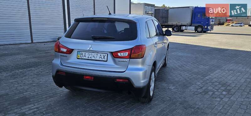 Внедорожник / Кроссовер Mitsubishi ASX 2011 в Черкассах