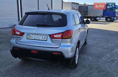 Внедорожник / Кроссовер Mitsubishi ASX 2011 в 