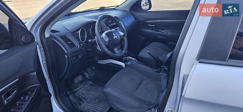 Внедорожник / Кроссовер Mitsubishi ASX 2011 в Черкассах