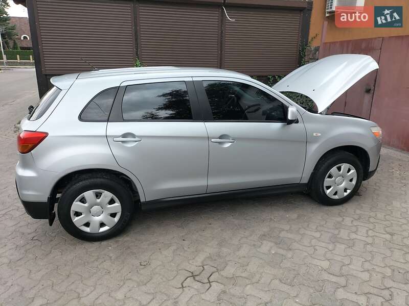 Внедорожник / Кроссовер Mitsubishi ASX 2011 в Черкассах