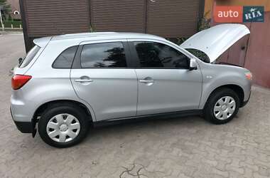 Внедорожник / Кроссовер Mitsubishi ASX 2011 в 