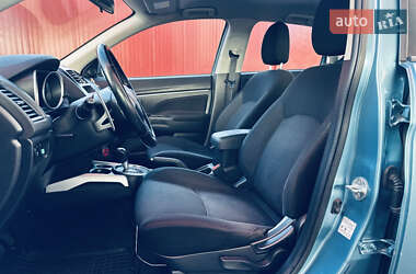 Внедорожник / Кроссовер Mitsubishi ASX 2010 в 