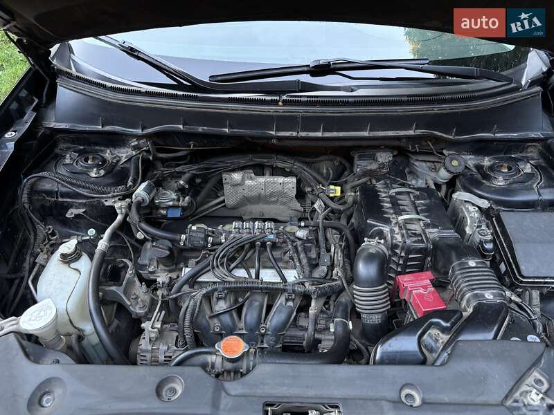 Внедорожник / Кроссовер Mitsubishi ASX 2010 в Ромнах