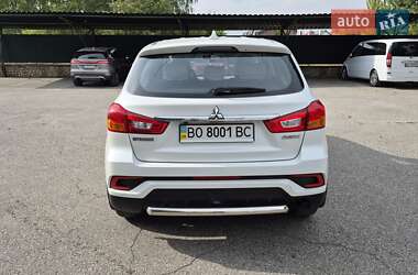 Внедорожник / Кроссовер Mitsubishi ASX 2018 в 