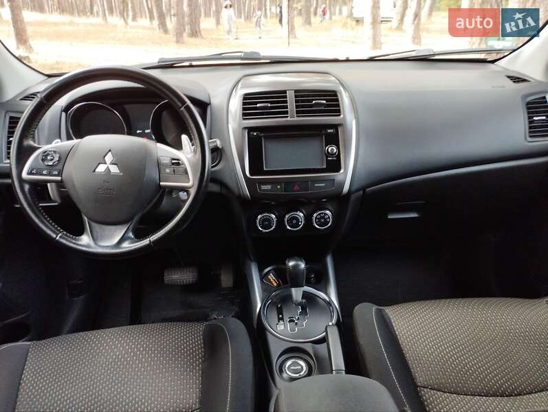 Внедорожник / Кроссовер Mitsubishi ASX 2014 в Ахтырке
