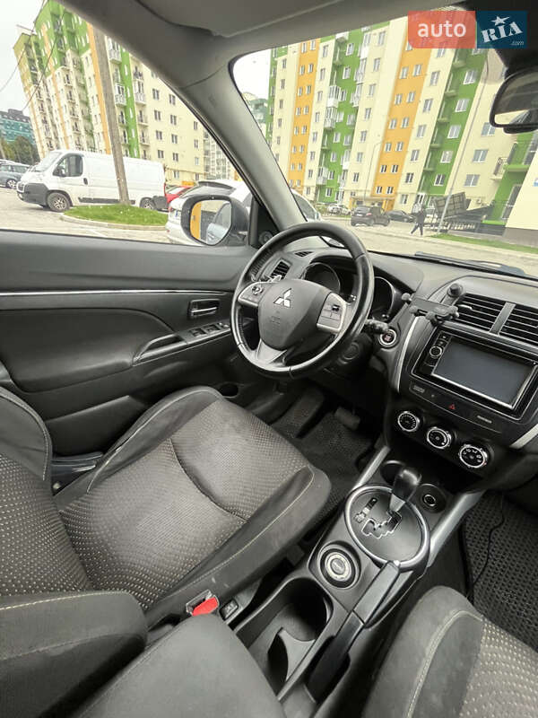 Внедорожник / Кроссовер Mitsubishi ASX 2014 в Луцке