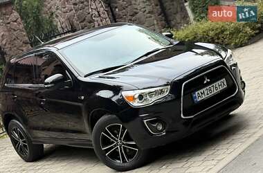 Внедорожник / Кроссовер Mitsubishi ASX 2014 в 