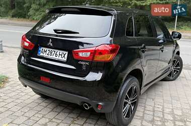 Внедорожник / Кроссовер Mitsubishi ASX 2014 в 