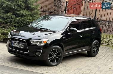Внедорожник / Кроссовер Mitsubishi ASX 2014 в 