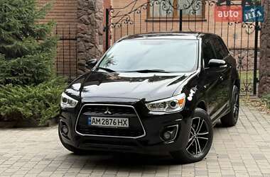 Внедорожник / Кроссовер Mitsubishi ASX 2014 в 