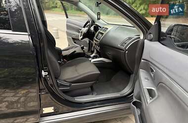 Внедорожник / Кроссовер Mitsubishi ASX 2014 в 